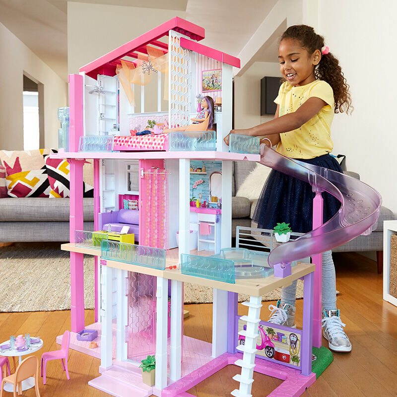 barbie doll set and house