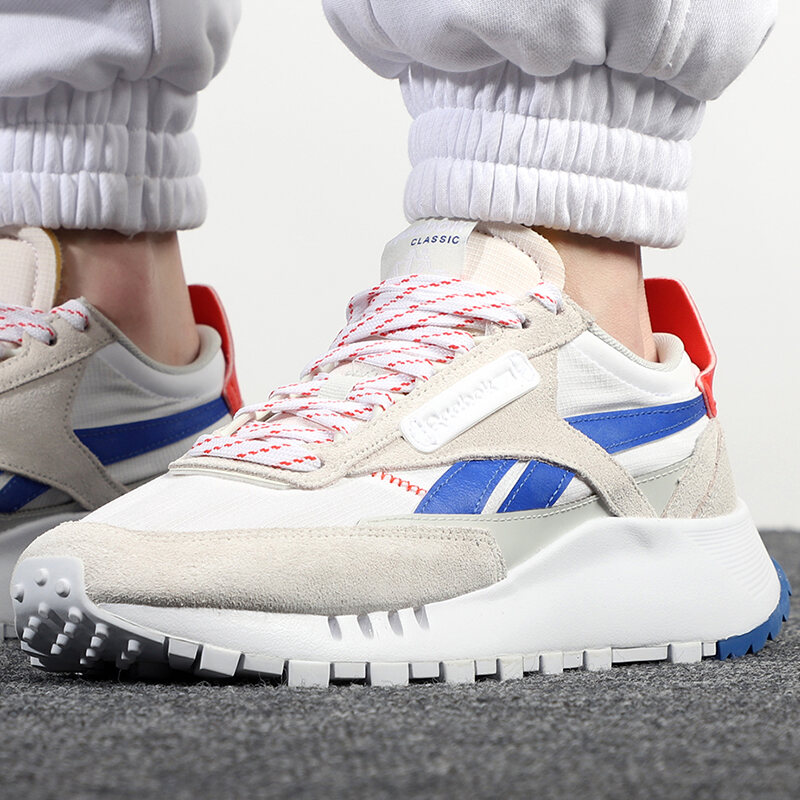 online reebok sports shoes