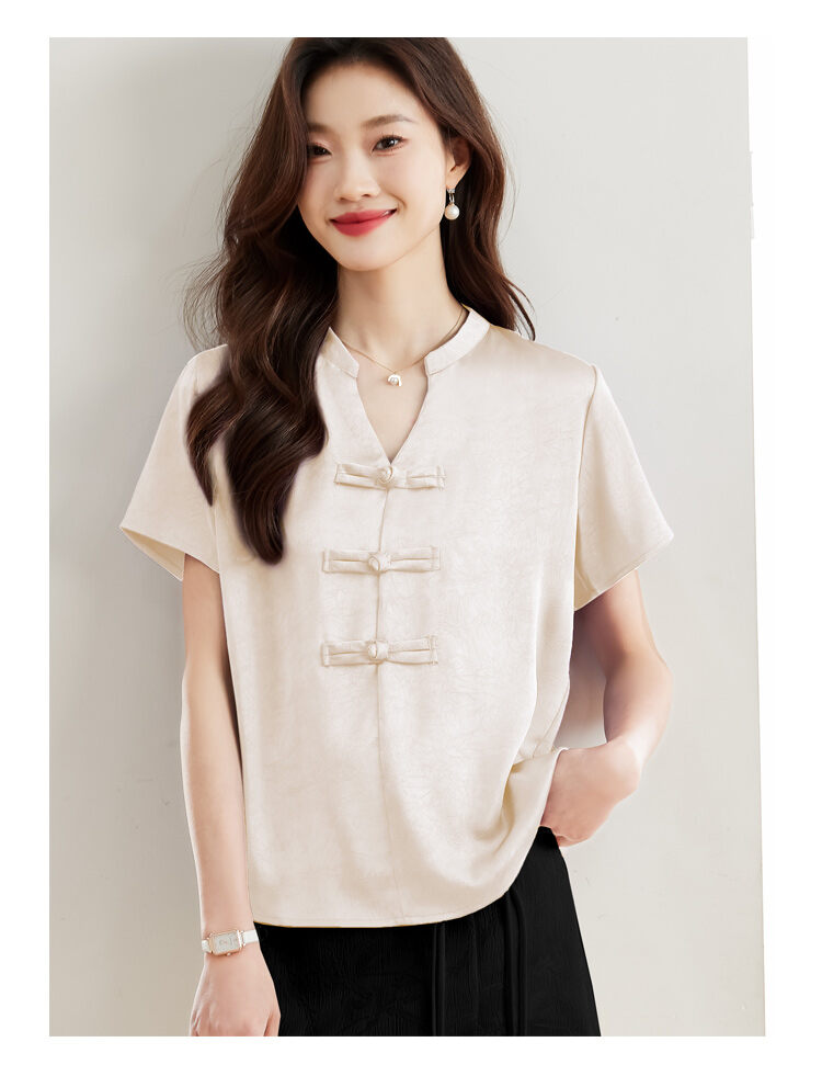New Chinese Style Short Sleeve Shirt Women Summer 2025 New Fashion Black Embroidered Top Ladies Small Shirt Upper Body