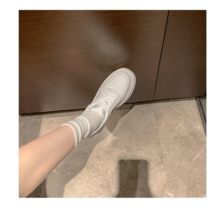 2025 New Thick Bottom round Toe Heightening Korean Style White Casual Board Shoes Women's Sneakers Lace-Up Sports Genuine Leather · v6
