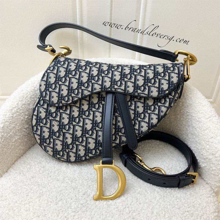 Dior saddle bag online price singapore