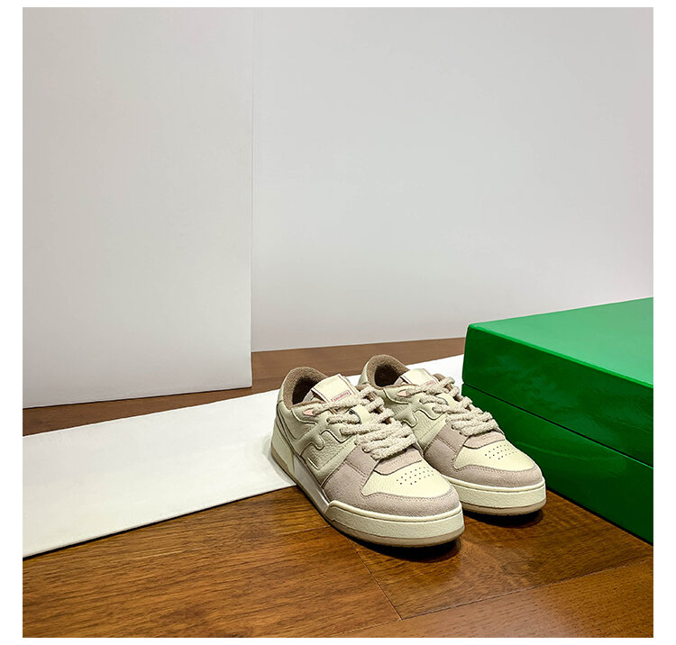 Scarpe da tavola retrò in pelle color block da donna casual all-match primaverili nuovo stile Sneakers bianche sportive Dequn Shoes Street Style