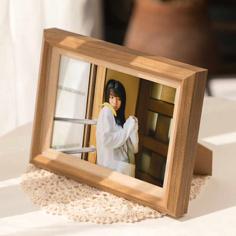 Elegant Creative Photo Frame Decor