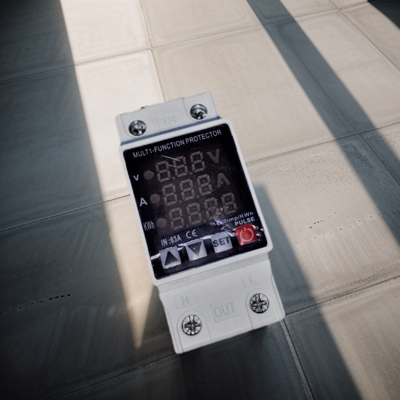 Multifunction Voltage and AMP Protector 3IN1 Display Voltage Relay 220v Touch Adjustable Current Voltage Protective With Kwh Meter Surge Protector. 
