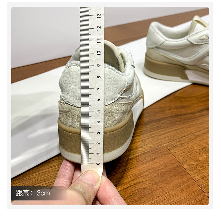 Scarpe da tavola retrò in pelle color block da donna casual all-match primaverili nuovo stile Sneakers bianche sportive Dequn Shoes Street Style