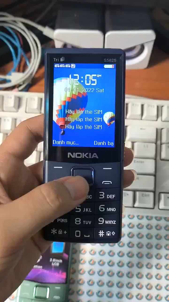 SMARTPHONE ANDROID HỖ TRỢ 3 SIM CHẠY ĐA NHIỆM MƯỢT MÀ