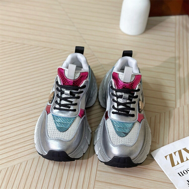 Lässige Schuhe für Papa, trendiger neuer Stil, vielseitig, atmungsaktiv, bequem, Sportschuhe, dicker Saum, zur Erhöhung der Freizeit, Laufschuhe