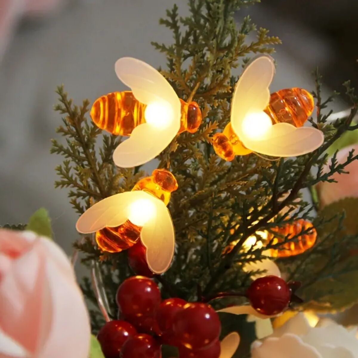 1pc 10/20/30/40 LED Creative Little Bee String Lights Battery Powered Atmosphere Fairy Lamp Suitable For Bedroom Courtyard Decor