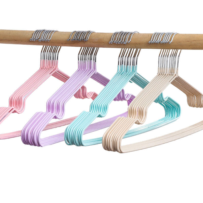 ที่แขวนโลหะเรียบง่ายในครัวเรือนไม้แขวนเสื้อในร่ม5ชิ้น ราคา  35 บาท*ส่งฟรี