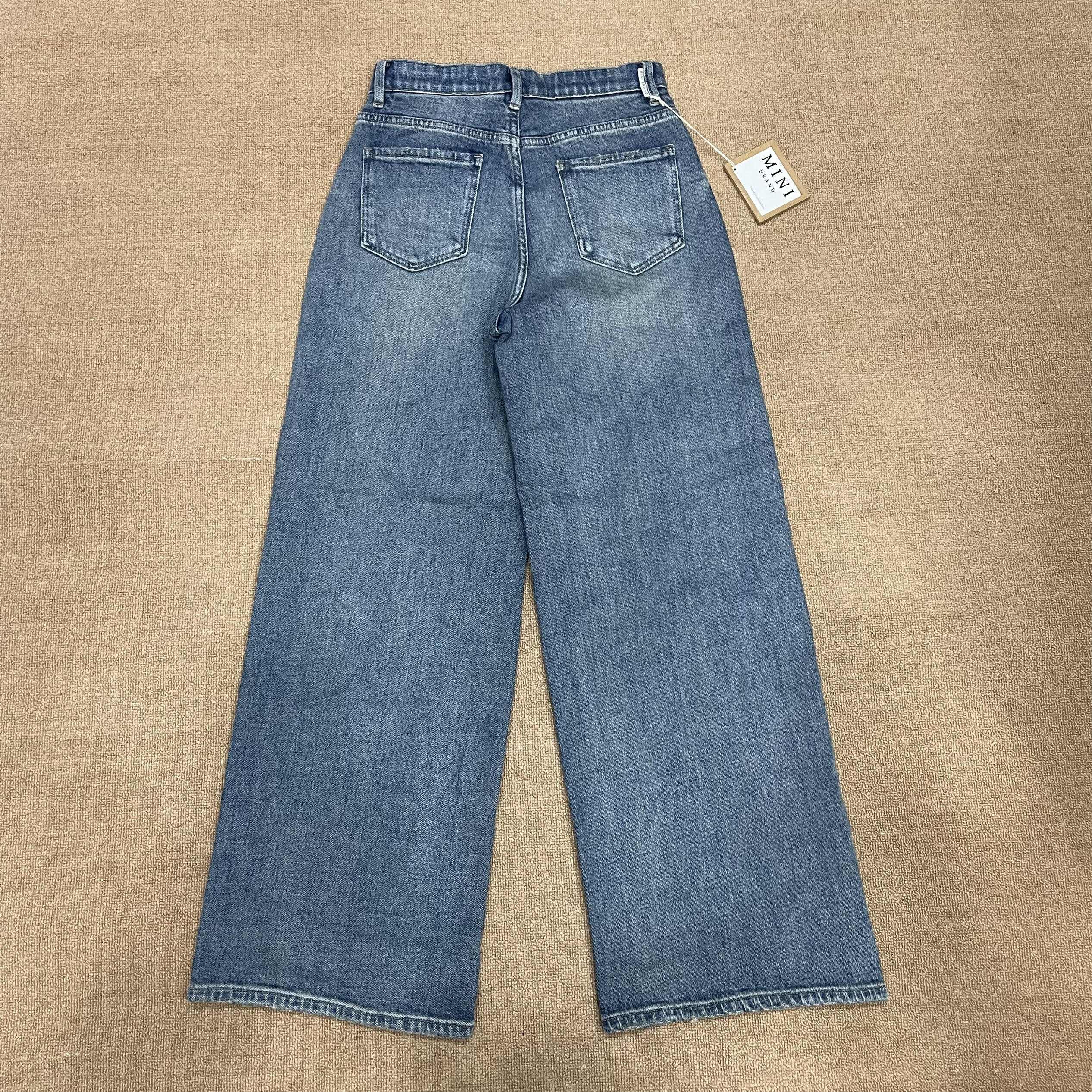 MiniJeans blu nuovi di zecca con elastico a vita alta elasticizzati a gamba larga dal taglio dritto che allungano le gambe e nascondono pantaloni di carne