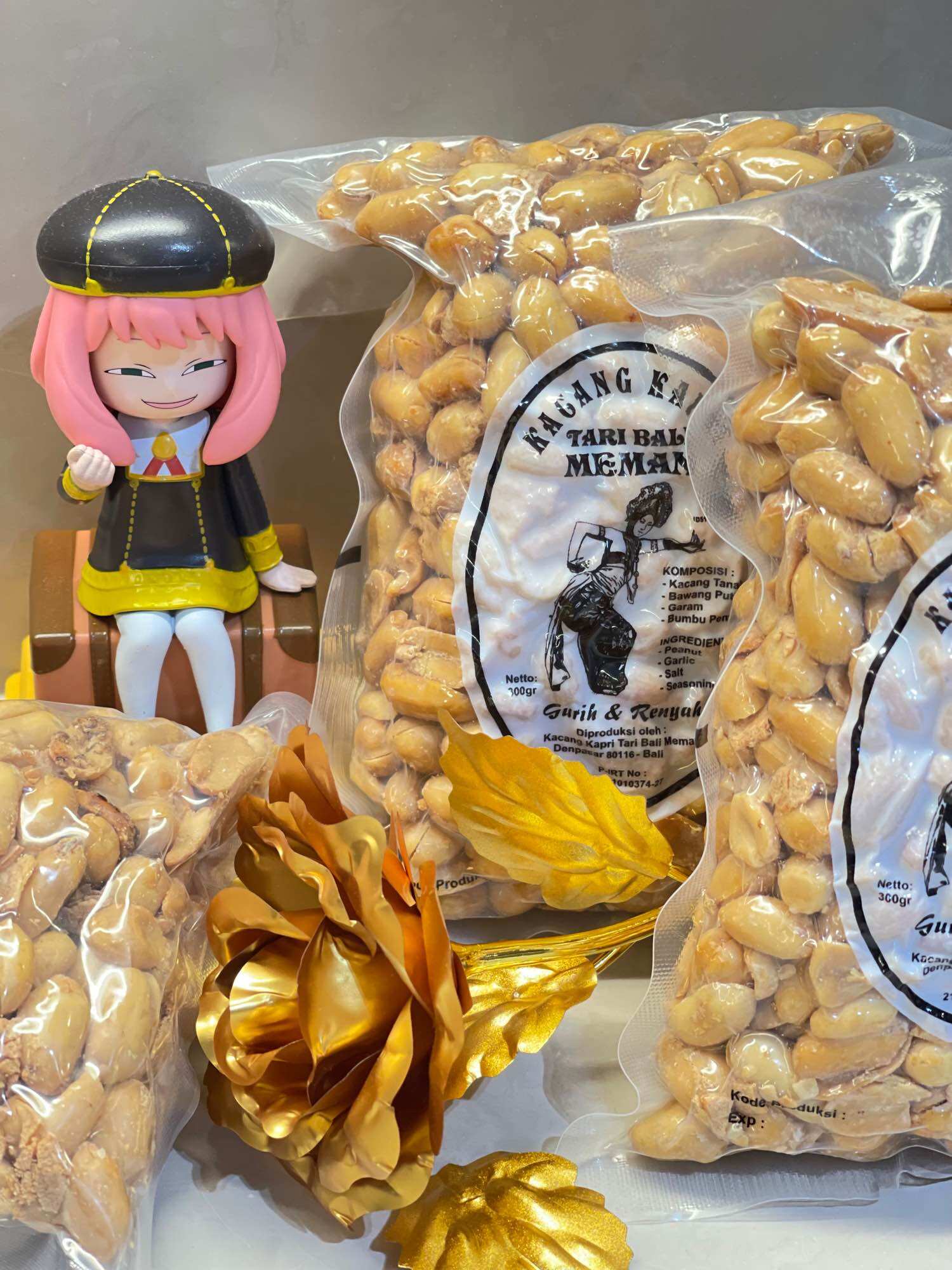Bundle of 2 packs - Kacang Kapri Tari Bali Meman (Garlic Roasted