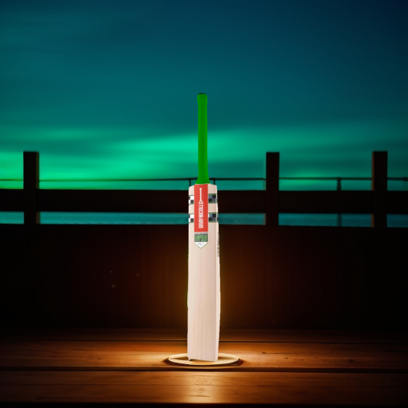 Gray%20Nicolls%20Bat%20for%20Hard%20Ball%20-%20Image%203