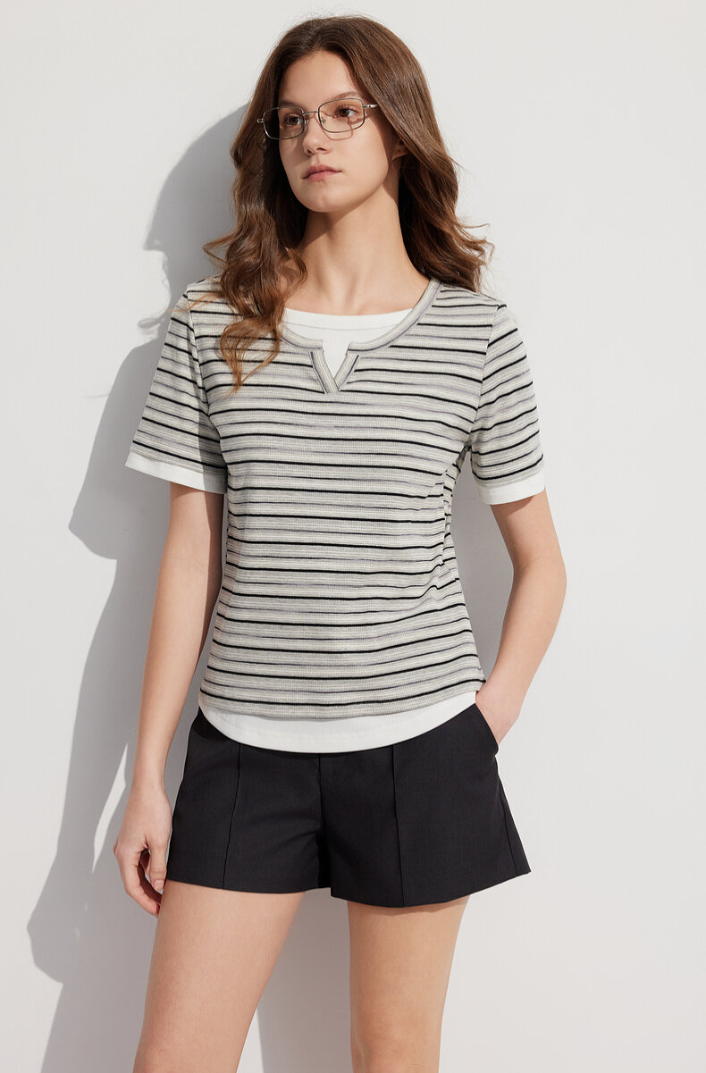 ELLE French Design Splice Color Striped Short Sleeve T-shirt for Women Simple Casual Summer 2024 New Arrival