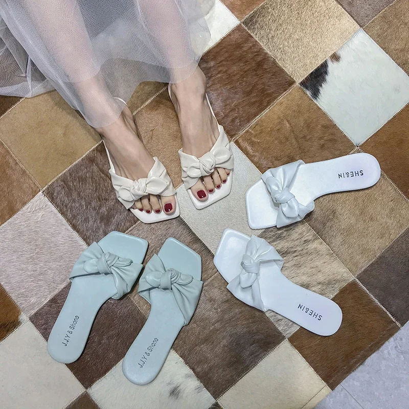 Women's Summer Outdoor Slippers 2020 New Korean Style Flat Internet Celebrity Non-Slip All-Matching Beach Bow Slippers Ins Fashion