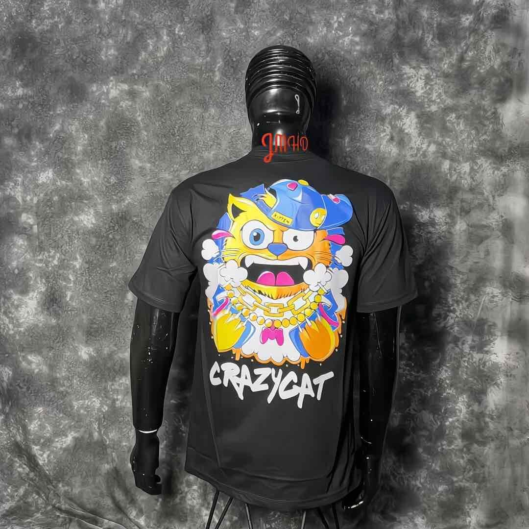 jmhd STORE KAOS T-SHIRT / KAOS MOTIF BERGAMBAR KUCING / KAOS TULISAN CRAZY CAT / KAOS OUTFIT / MOTIF SUKAJAN / KAOS TERBARU / KAOS TRENDY / KAOS DISTRO PRIA KEREN 2025 / KOAS DISTRO BANDUNG / KAOS POLOS / KAOS KATA KATA / BAJU KEKINIAN /
