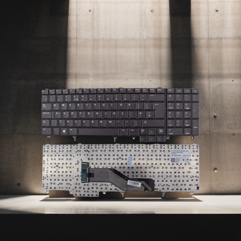 DELL LATITUDE E5540 Laptop Keyboard. 