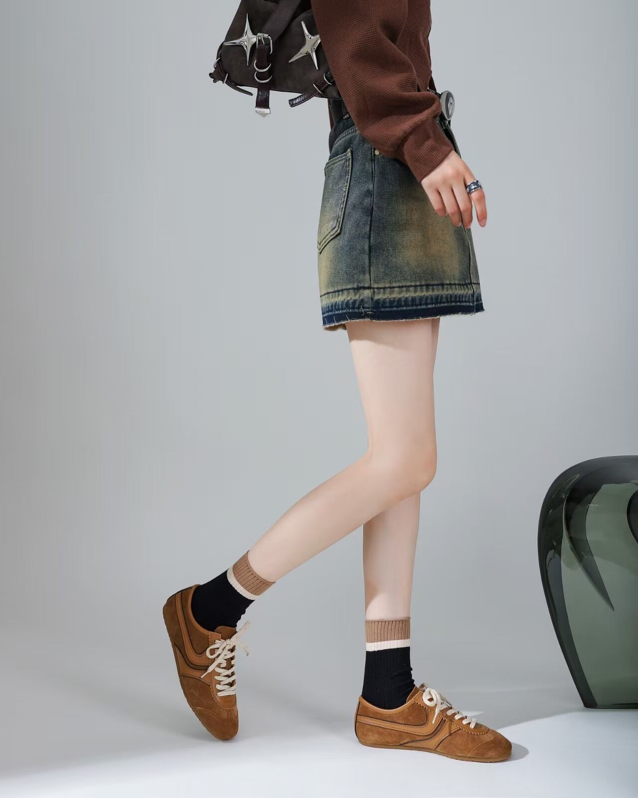 Olive Green Agam Shoes Deqin Casual Sneakers Women's Flat Bottom Sports Shoes Easy to Wear Comfortable Leather Interior · v12