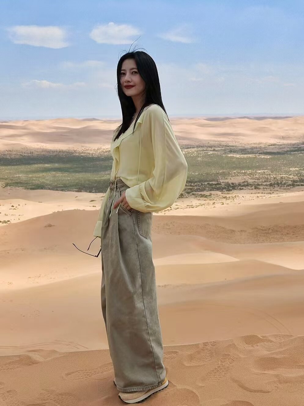สไตล์เดียวกับ Retro Denim Female Spring 2024 ของ Gao Yuanyuan