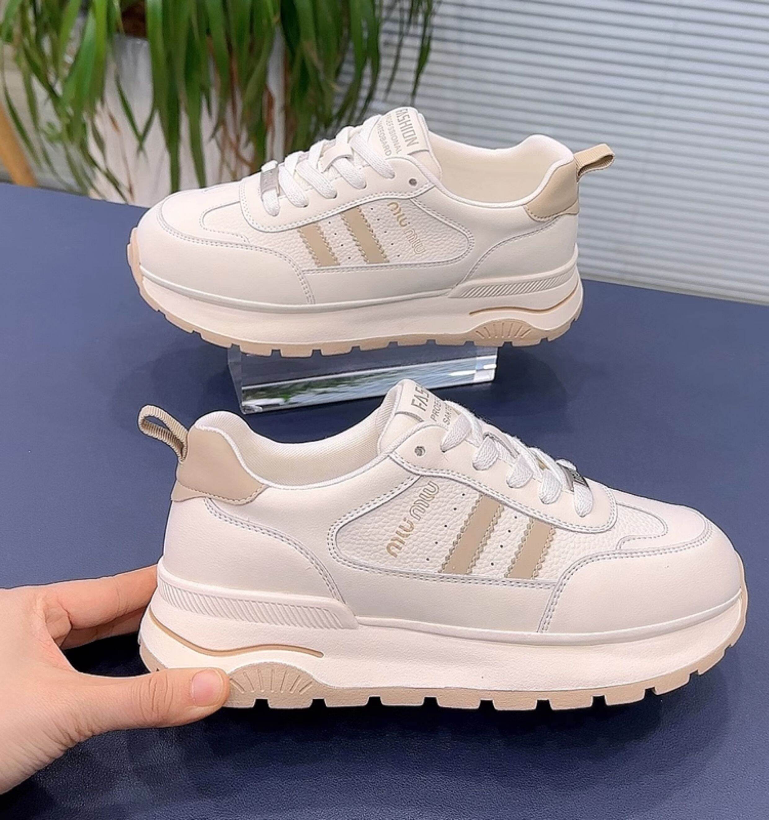 Zapatillas de malla de verano para mujer, zapatillas deportivas informales, estilo papá, modernas, sin cordones, punta redonda, tacón medio, calzado cómodo y a la moda