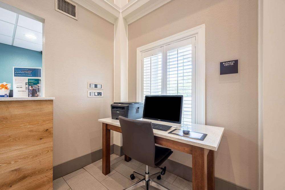 Sleep Inn & Suites Birmingham - Hoover,Alabama Hotel Booking,Marriott International, Hilton Worldwide, InterContinental Hotels Group (IHG), AccorHotels, Hyatt Hotels Corporation, Wyndham Hotels & Resorts, Huazhu Hotels Group, Disney Hotel, Best Western Ho Giá 36,323,312 Đồng*Miễn phí vận chuyển