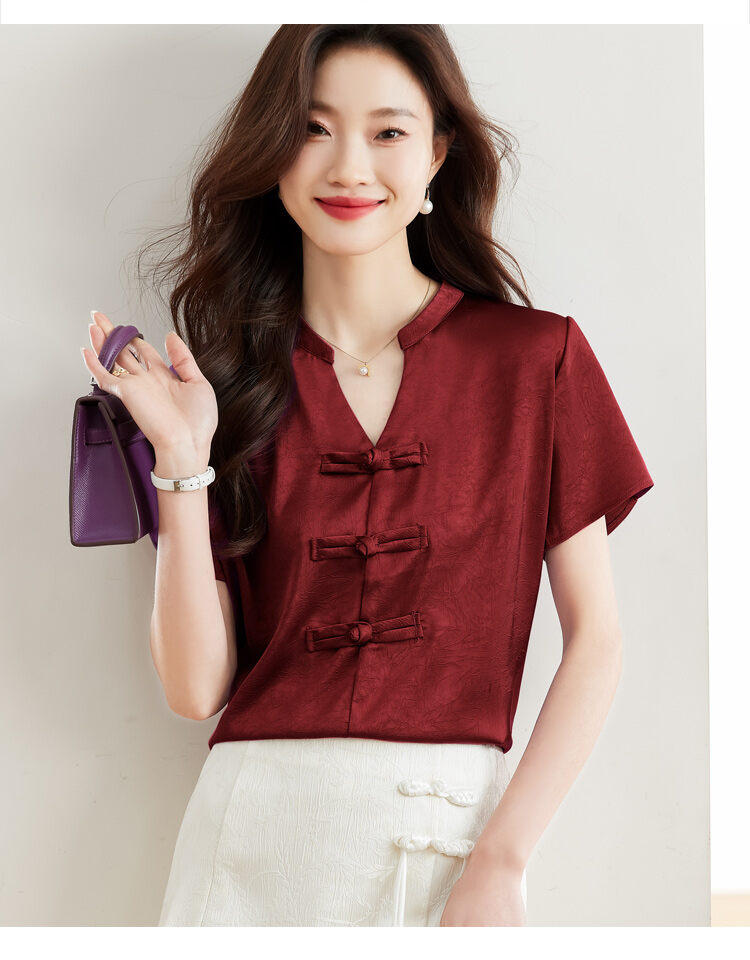 New Chinese Style Short Sleeve Shirt Women Summer 2025 New Fashion Black Embroidered Top Ladies Small Shirt Upper Body