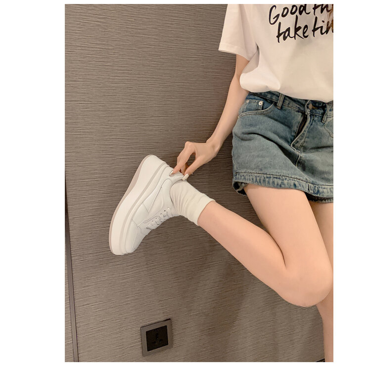 2025 New Thick Bottom round Toe Heightening Korean Style White Casual Board Shoes Women's Sneakers Lace-Up Sports Genuine Leather · v6