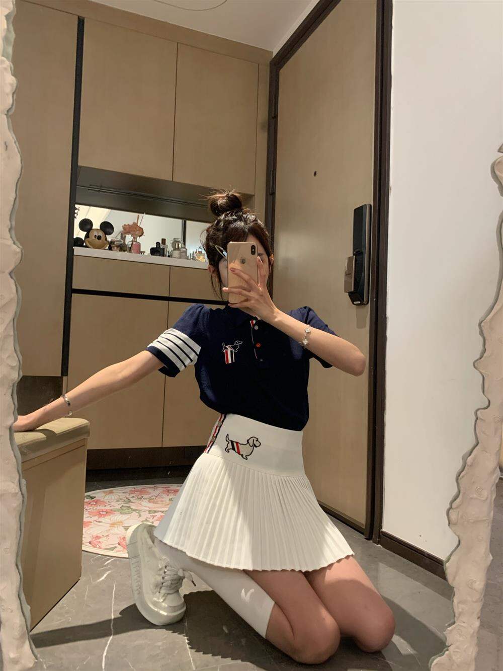 TB Thom Women's Summer Short Sleeve T-shirt with Embroidered Dog Cartoon and POLO Collar Slim Fit Regular Thickness for 18-24 Years Old