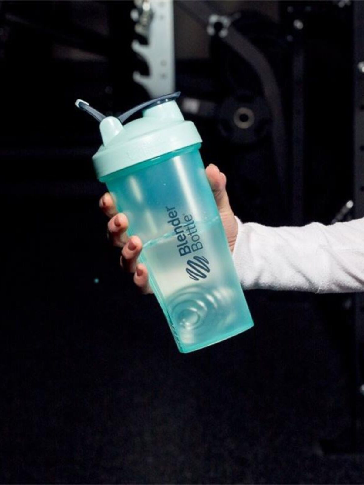 《314》Limited Collection Blender Bottle Fashion Fitness Sports Milkshake Dried Egg White Stirring Scale Shake Cup. 