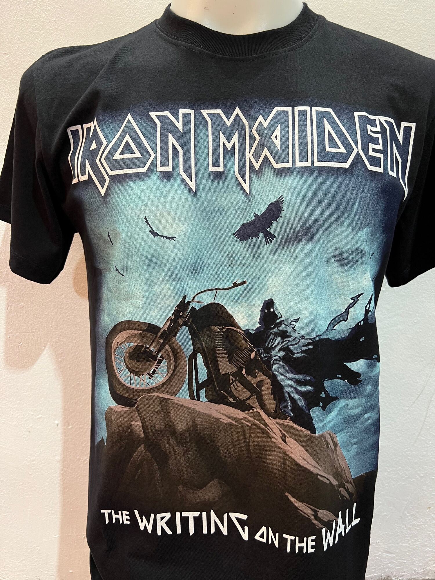 Iron maiden IM writing on the wall rock t shirt ( front and back view ...