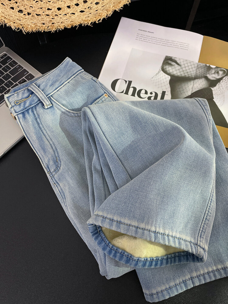 High Waist Loose Fit Long Jeans Women's Spring 2025 French Vintage Light Blue Heart Shaped Wide Leg Straight Cut Denim Trousers · v2