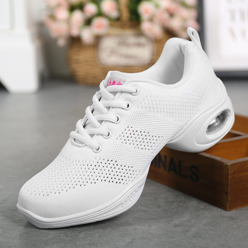 White dance sales tennis shoes