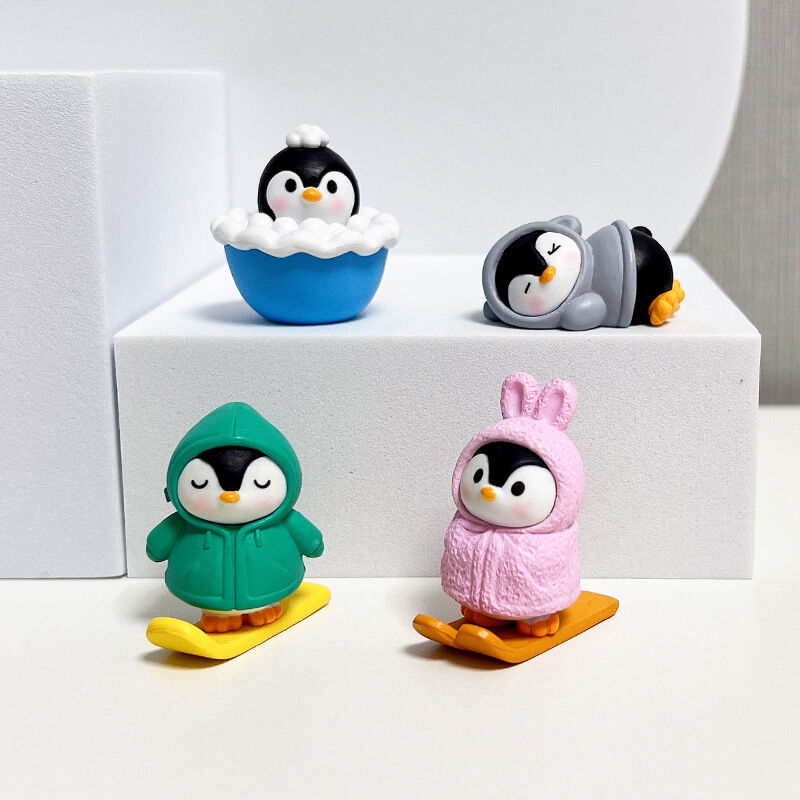 4 Styles of Bubble-shaped PVC Material Home Decoration Car Interior Decoration Little Penguin Figurines Cartoon Animal Design