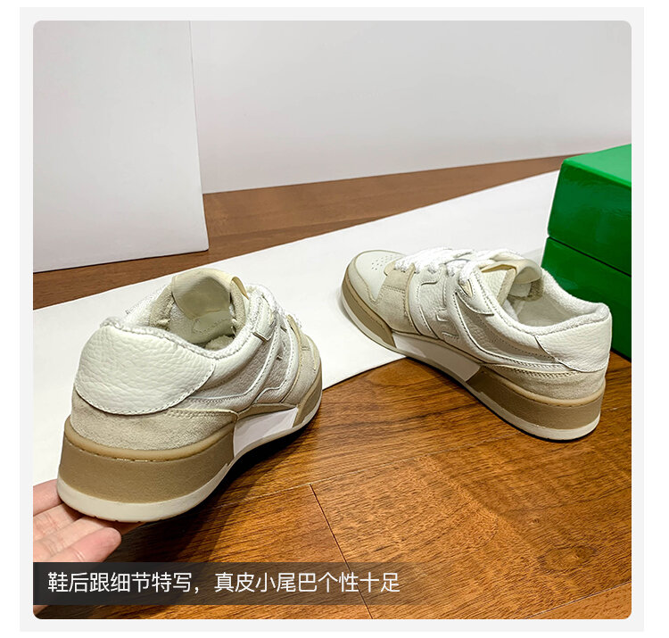 Scarpe da tavola retrò in pelle color block da donna casual all-match primaverili nuovo stile Sneakers bianche sportive Dequn Shoes Street Style
