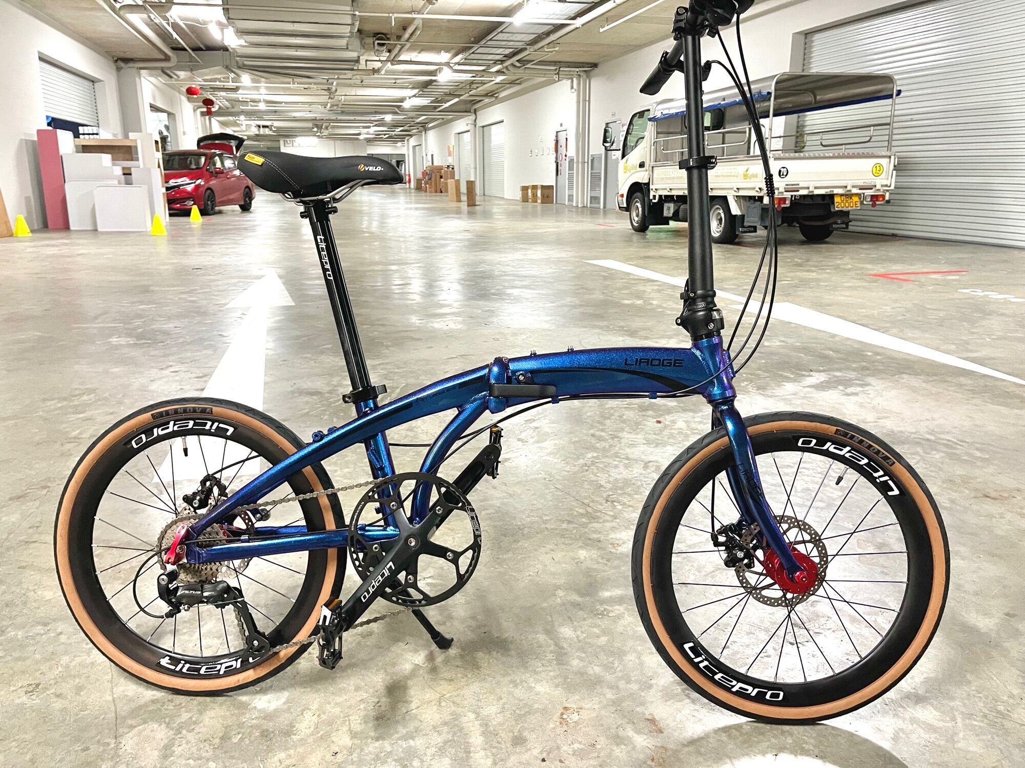 folding bike 22 inch wheels