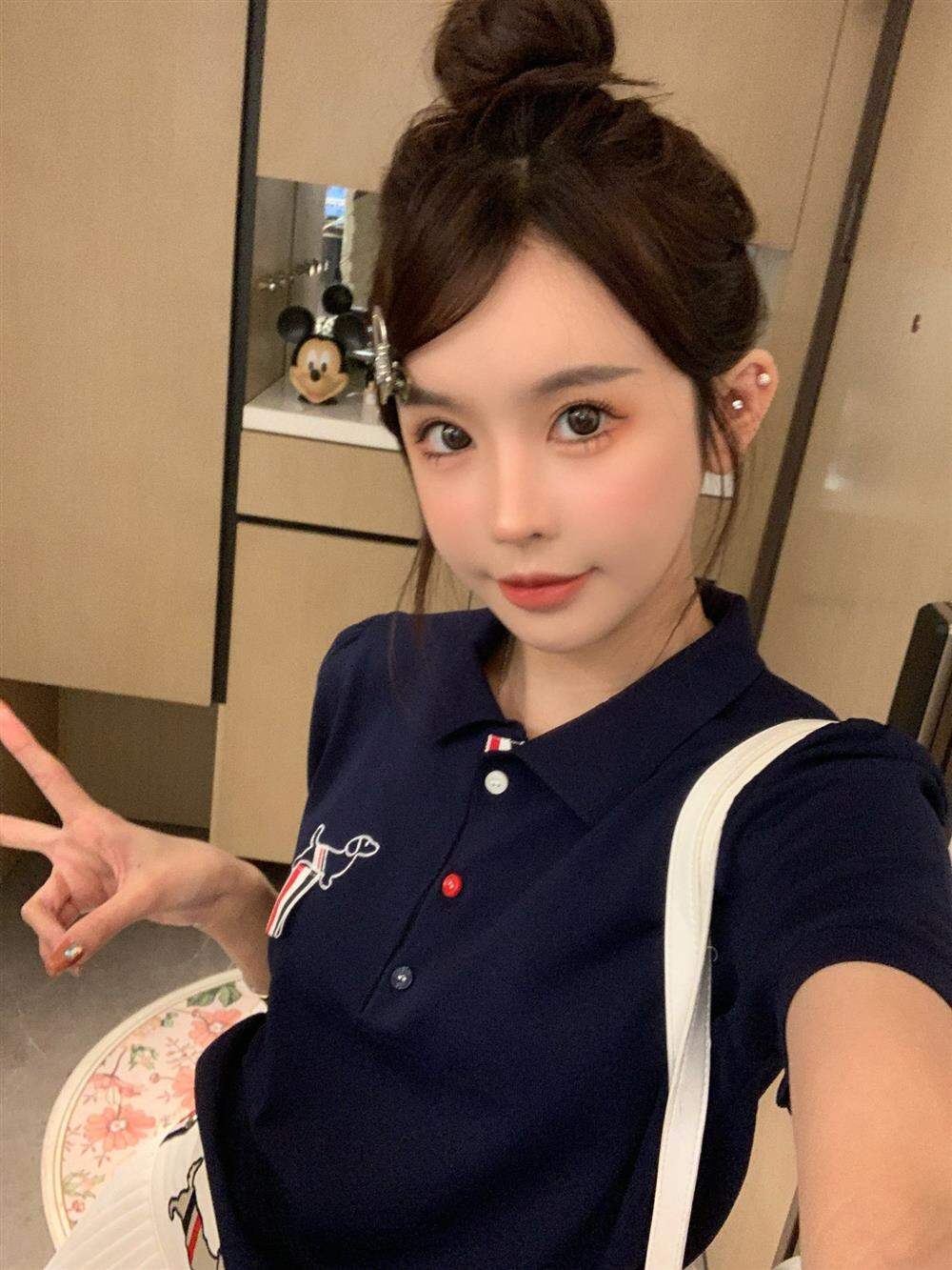 TB Thom Women's Summer Short Sleeve T-shirt with Embroidered Dog Cartoon and POLO Collar Slim Fit Regular Thickness for 18-24 Years Old