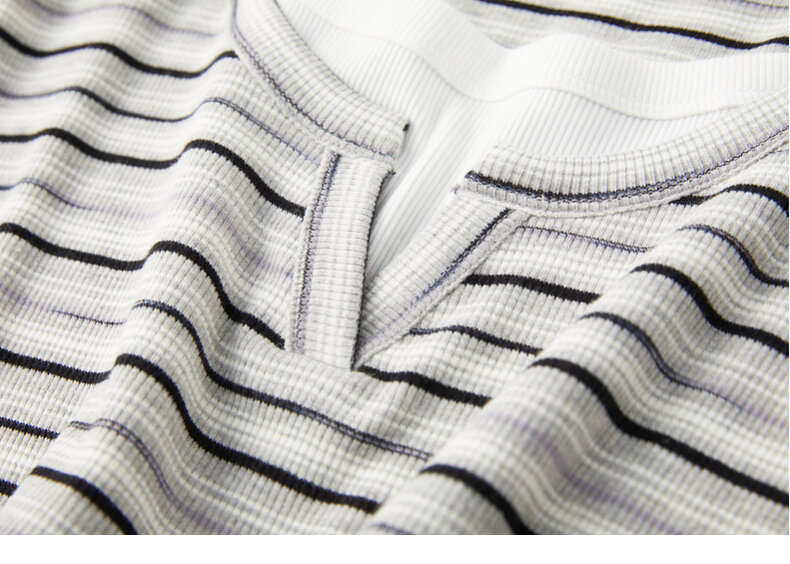 ELLE French Design Splice Color Striped Short Sleeve T-shirt for Women Simple Casual Summer 2024 New Arrival