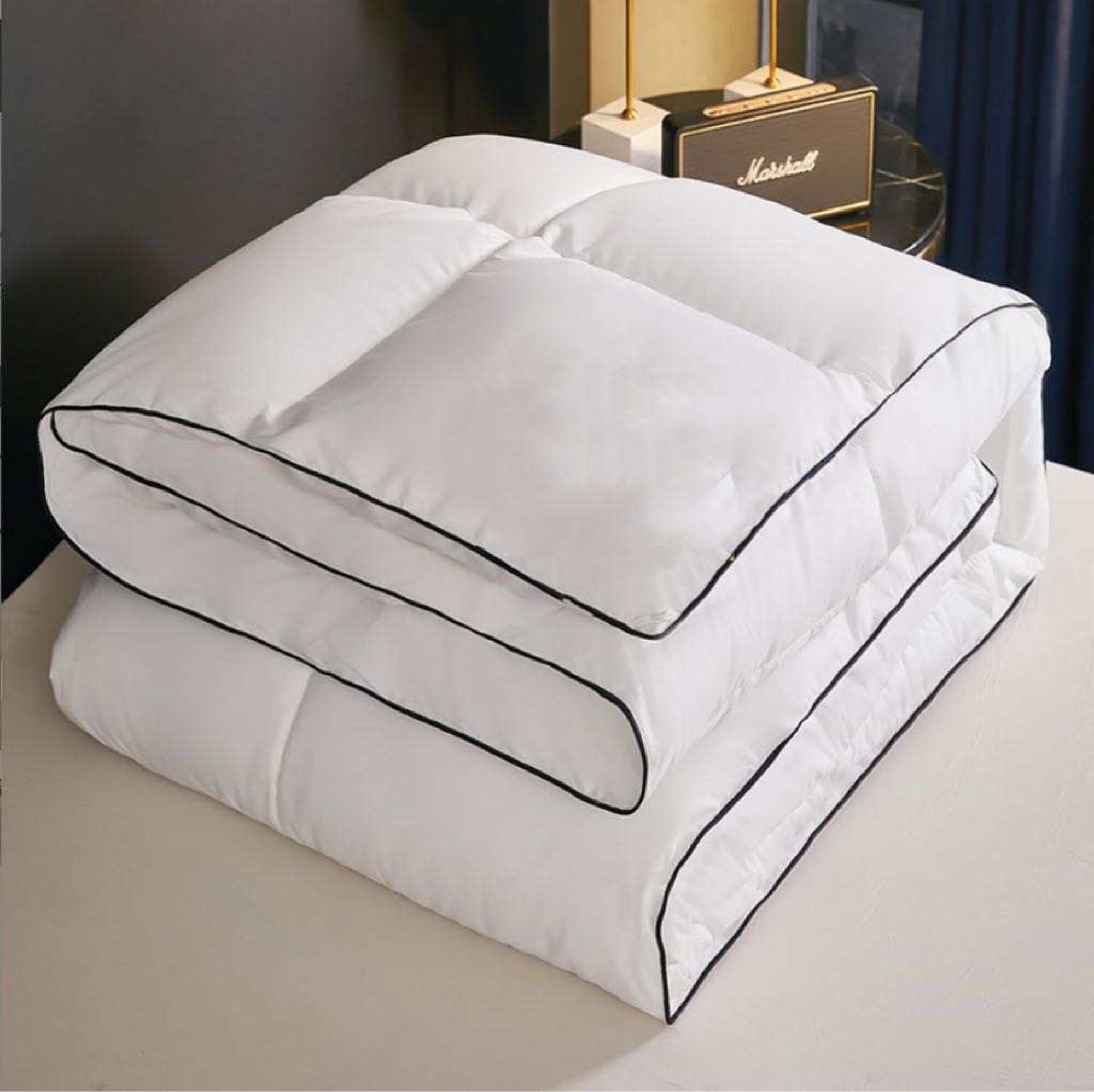 ultra lightweight comforter