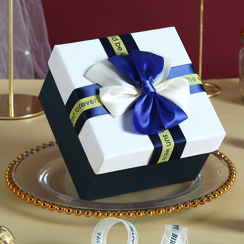Extra Large Gift Box Empty Ceremony Gift Box Birthday Packaging Box High-End Sensation Souvenir Box European Style Card Paper