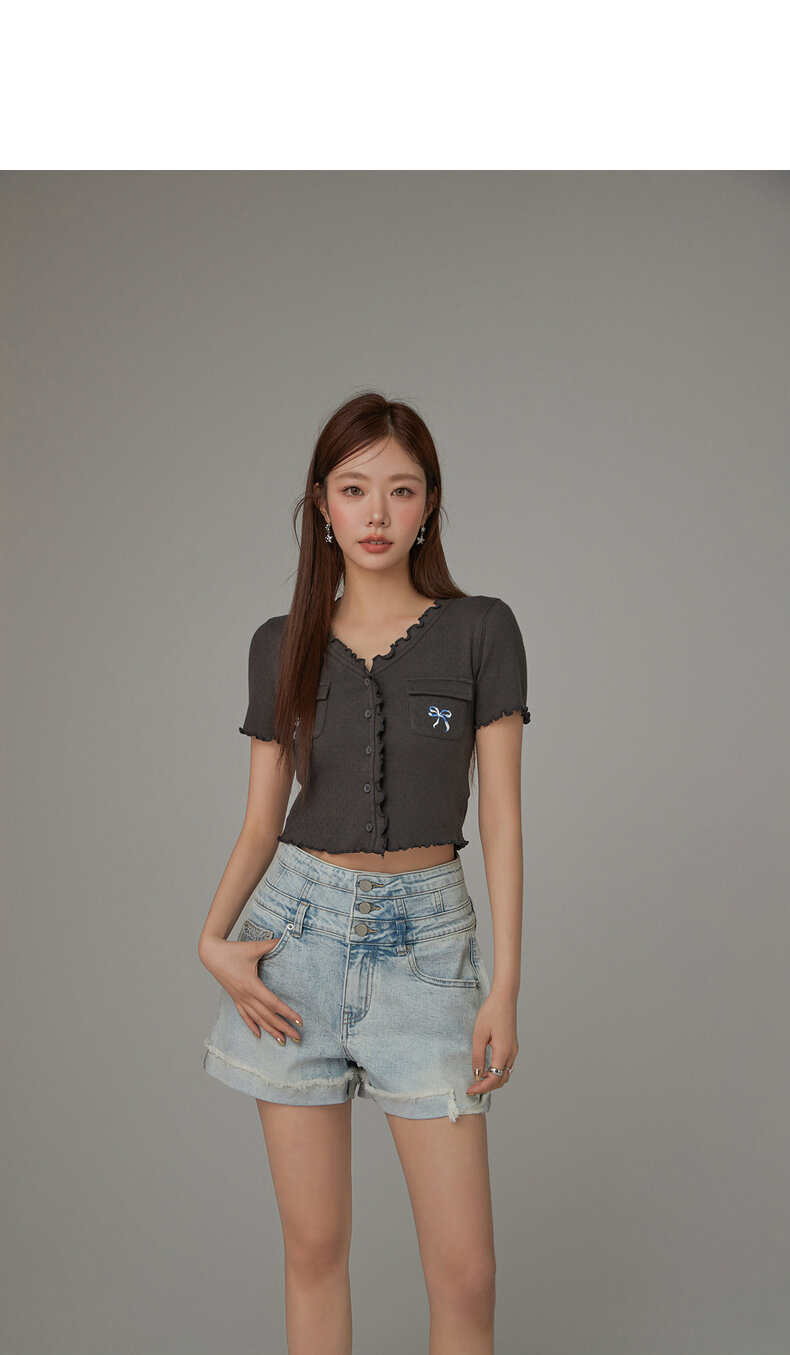 Chuu Butterfly Knot Embroidery Short Sleeve T-Shirt Women's New Summer Spicy Hollow out Ear Short Top Korean Style Cotton V-neck