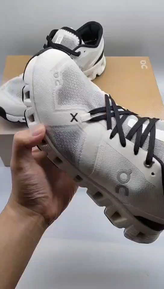 On Cloud X3 swiss engineering sports running shoes for man woman