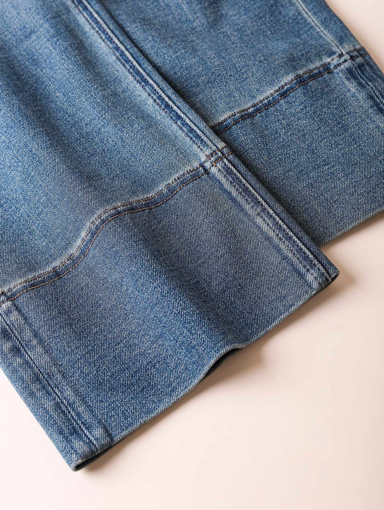 Slimming Straight Leg Jeans Women's Wide Hem Mixed Fiber Cotton Denim Pants Long Leg Effect Autumn Fashion Natural Waist Zipper