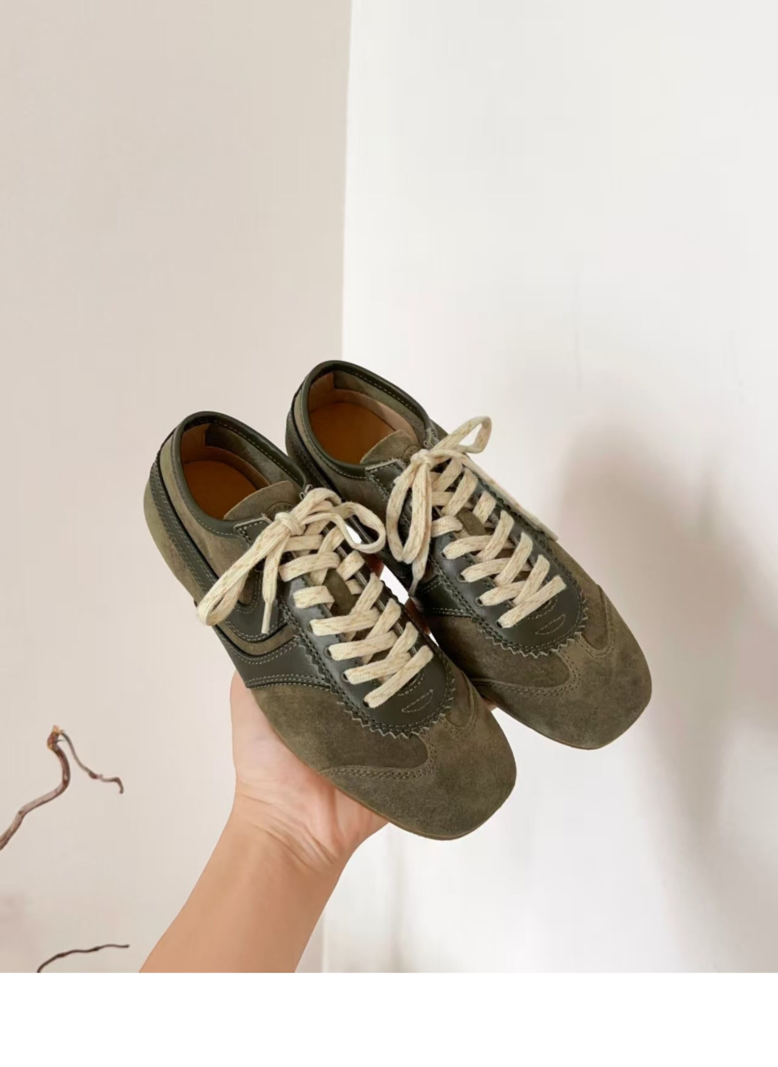 Olive Green Agam Shoes Deqin Casual Sneakers Women's Flat Bottom Sports Shoes Easy to Wear Comfortable Leather Interior · v12
