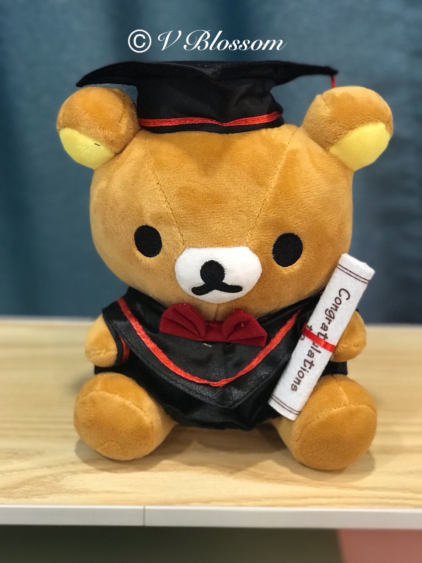 Rilakkuma store graduation bear