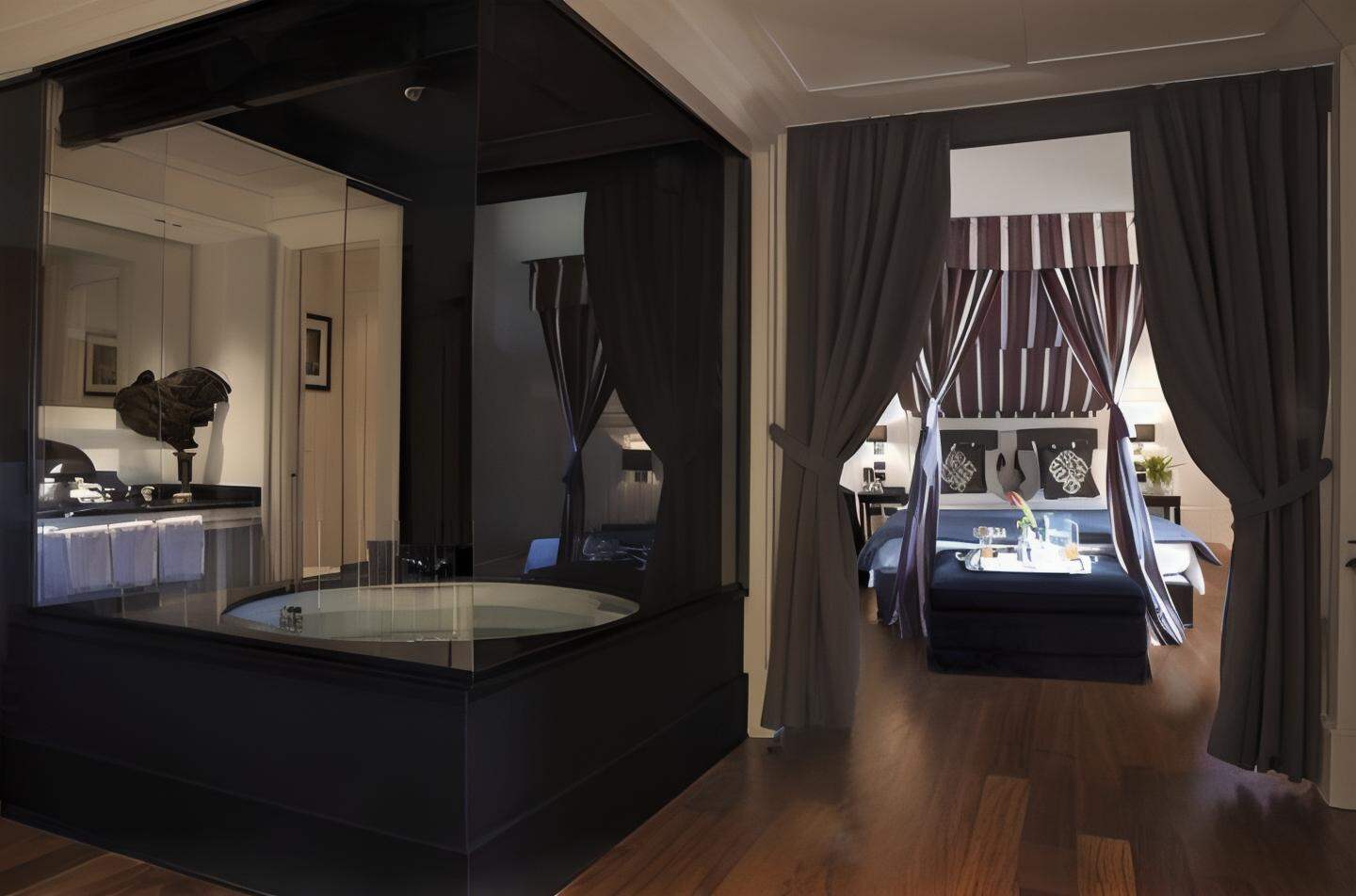 โรงแรมพอร์โทฟิโน,Portofino Hotel Booking,Marriott International, Hilton Worldwide, InterContinental Hotels Group (IHG), AccorHotels, Hyatt Hotels Corporation, Wyndham Hotels & Resorts, Huazhu Hotels Group, Disney Hotel, Best Western Hotels & Resorts, Shan ราคา  50,250 บาท*ส่งฟรี