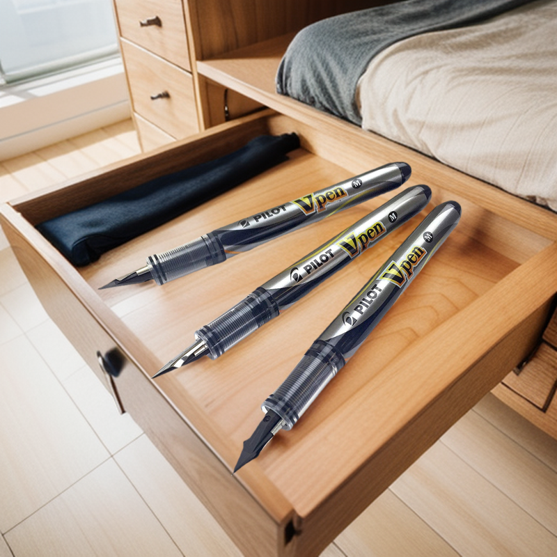 Pack Of 3 Pilot "VPen" - Disposable Fountain pen _ Black. 