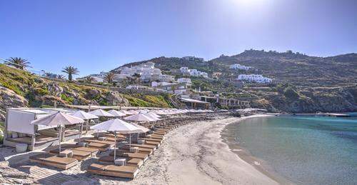 Santa Marina, Khu nghỉ dưỡng Bộ sưu tập Sang trọng, Mykonos,Mykonos Hotel Booking,Marriott International, Hilton Worldwide, InterContinental Hotels Group (IHG), AccorHotels, Hyatt Hotels Corporation, Wyndham Hotels & Resorts, Huazhu Hotels Group, Disney H Giá 47,196,348 Đồng*Miễn phí vận chuyển