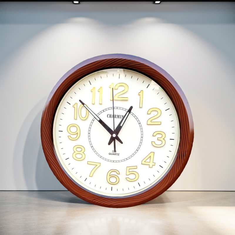 Night%20Glow%20Wall%20Clock%20in%20Dark%20Night%20-%20Image%206