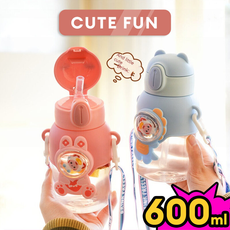 【Local seller in stock】kids  leak-proof drop-resistant plastic water cup baby portable kettle children's suction water  cup（600ml)