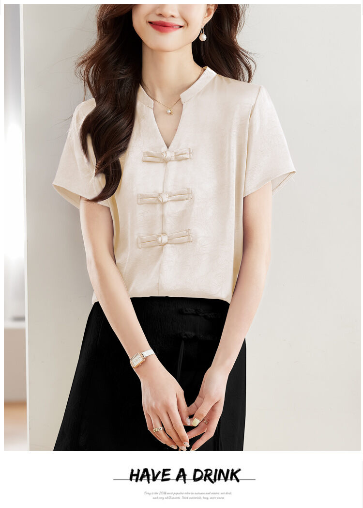 New Chinese Style Short Sleeve Shirt Women Summer 2025 New Fashion Black Embroidered Top Ladies Small Shirt Upper Body
