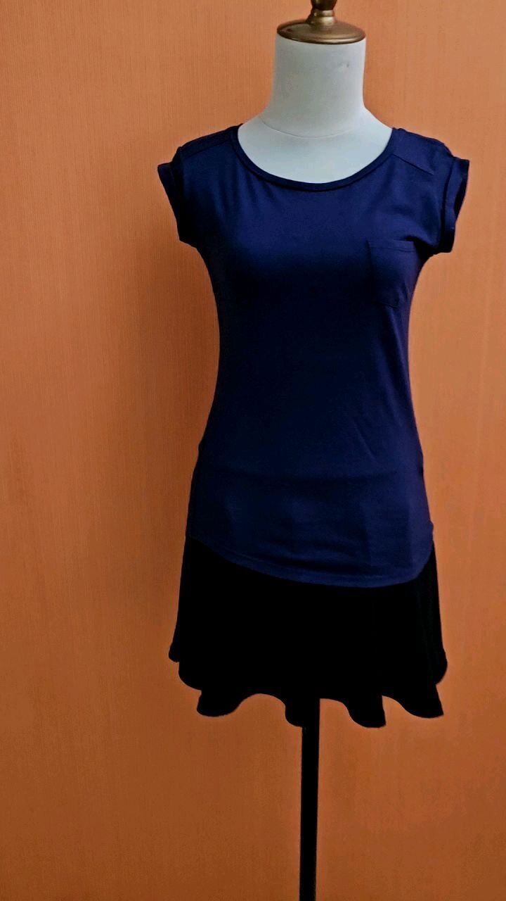 atasan kaos wanita biru tua navy BSK BERHSKA cewek XS S lengan pendek santai remaja anak perempuan 13 14 15 thn